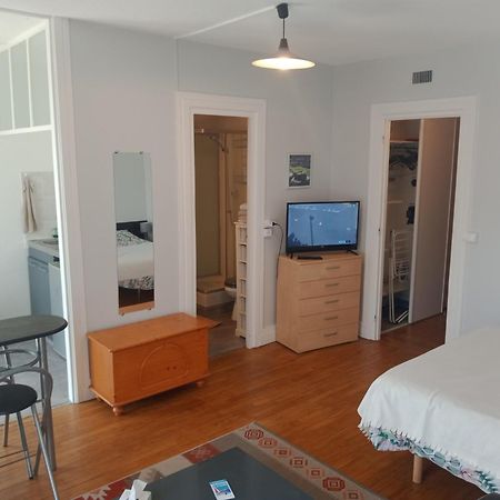 Appartement Perret 105 Rue Victor Hugo, Lumineux, Plein Centre, Parking Prive Arrivee Autonome Tout A Pied ル・アーヴル エクステリア 写真