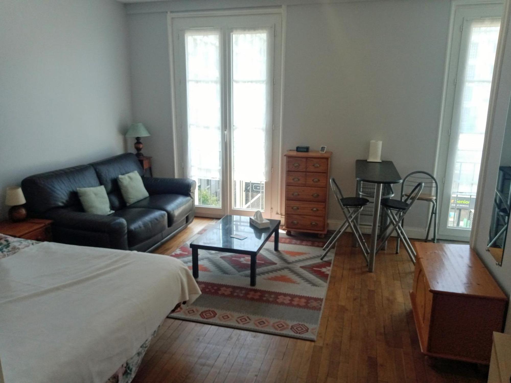 Appartement Perret 105 Rue Victor Hugo, Lumineux, Plein Centre, Parking Prive Arrivee Autonome Tout A Pied ル・アーヴル エクステリア 写真